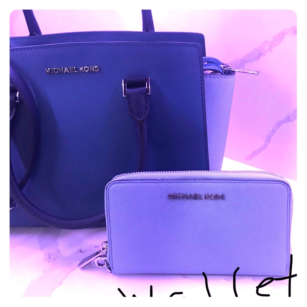 MK blue crossbody Handbags with or without wallet